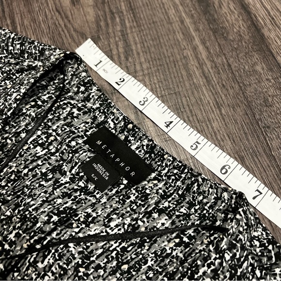 Metaphor Black and White Speckled Dress Shirt Blouse - Picture 9 of 12